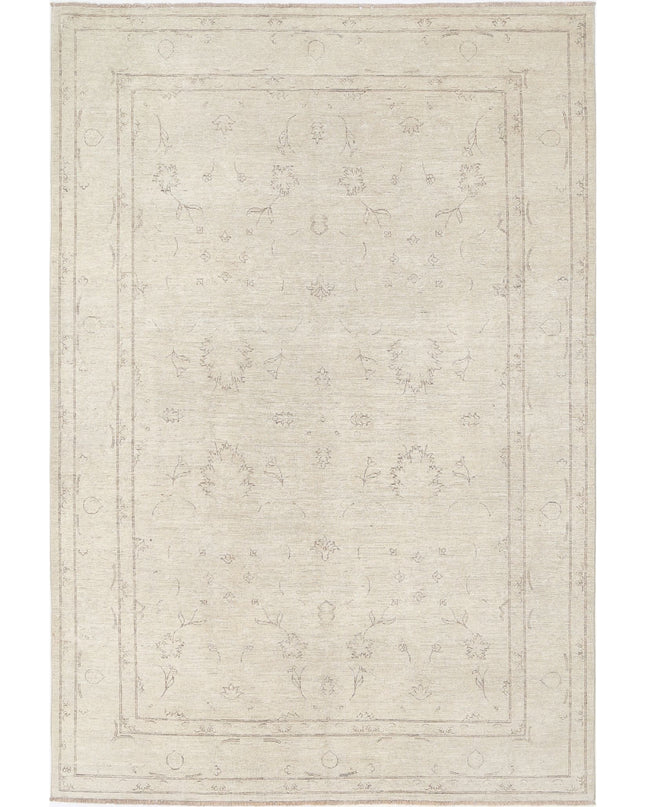Serenity 5' 11" X 8' 7" Hand Knotted Wool Rug 5' 11" X 8' 7" (180 X 262) / Ivory / Wool