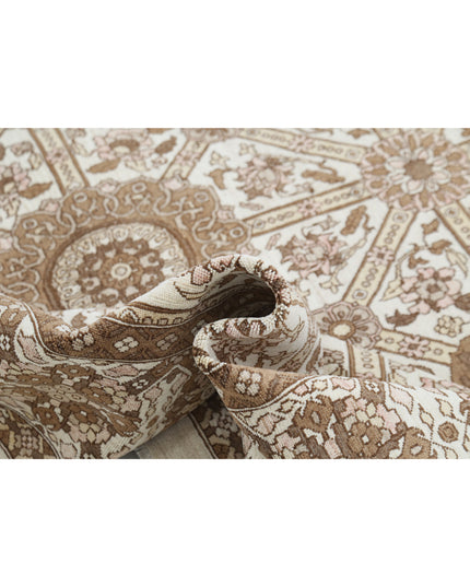 Serenity 8' 9" X 11' 11" Hand Knotted Wool Rug 8' 9" X 11' 11" (267 X 363) / Ivory / Wool