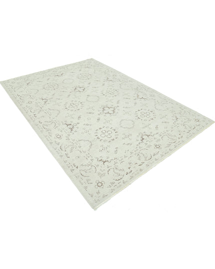 Serenity 6' 1" X 7' 7" Hand Knotted Wool Rug 6' 1" X 7' 7" (185 X 231) / Ivory / Wool