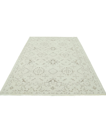 Serenity 6' 1" X 7' 7" Hand Knotted Wool Rug 6' 1" X 7' 7" (185 X 231) / Ivory / Wool