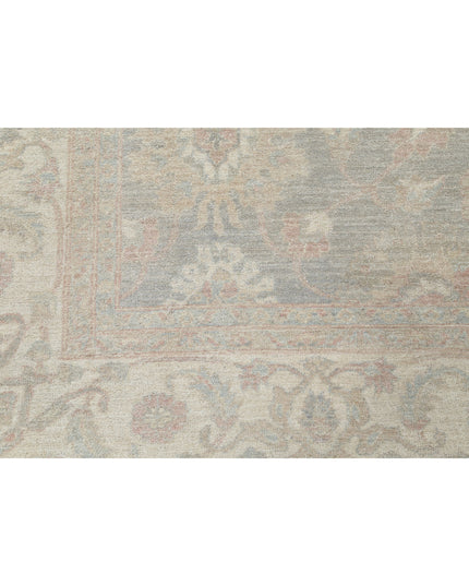 Serenity 8' 0" X 9' 7" Hand Knotted Wool Rug 8' 0" X 9' 7" (244 X 292) / Grey / Wool