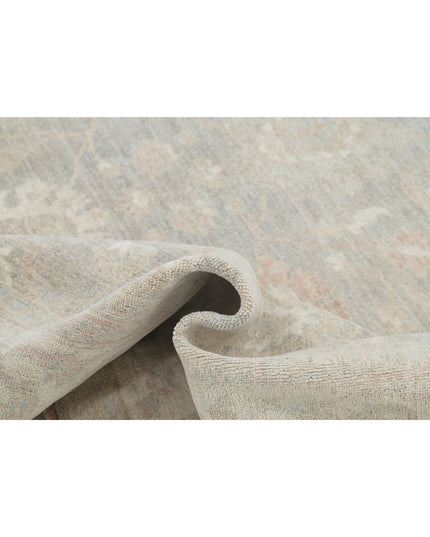Serenity 8' 0" X 9' 7" Hand Knotted Wool Rug 8' 0" X 9' 7" (244 X 292) / Grey / Wool