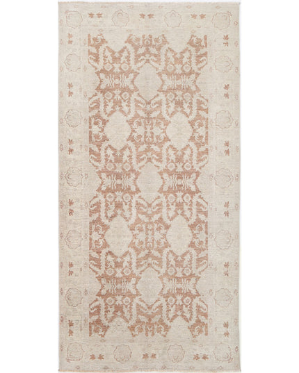 Serenity 4' 8" X 9' 8" Hand Knotted Wool Rug 4' 8" X 9' 8" (142 X 295) / Tan / Wool