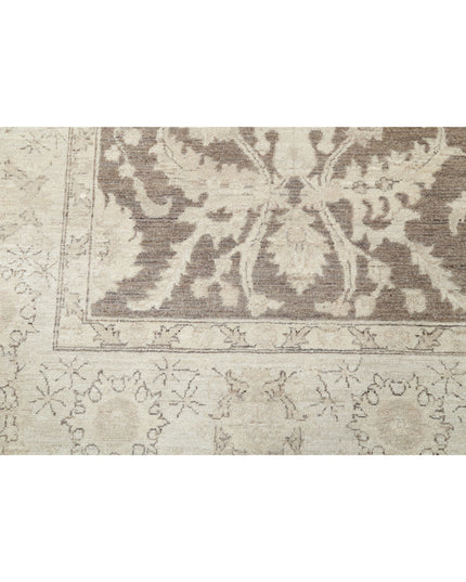 Serenity 7' 11" X 10' 1" Hand Knotted Wool Rug 7' 11" X 10' 1" (241 X 307) / Brown / Wool
