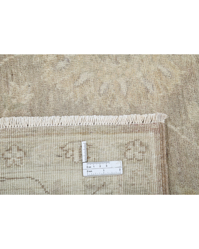 Serenity 6' 4" X 8' 0" Hand Knotted Wool Rug 6' 4" X 8' 0" (193 X 244) / Taupe / Wool