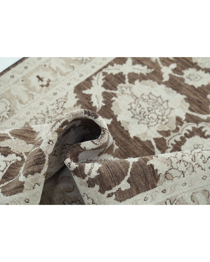 Serenity 3' 11" X 12' 5" Hand Knotted Wool Rug 3' 11" X 12' 5" (119 X 379) / Brown / Wool