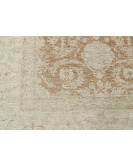 Serenity 8' 1" X 10' 11" Hand Knotted Wool Rug 8' 1" X 10' 11" (246 X 333) / Taupe / Wool