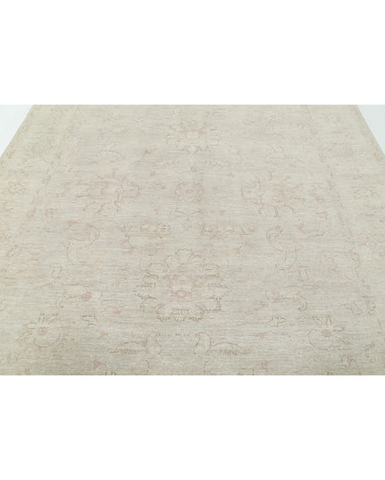 Serenity 8' 0" X 9' 5" Hand Knotted Wool Rug 8' 0" X 9' 5" (244 X 287) / Grey / Wool