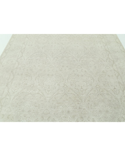 Serenity 7' 9" X 9' 9" Hand Knotted Wool Rug 7' 9" X 9' 9" (236 X 297) / Ivory / Wool