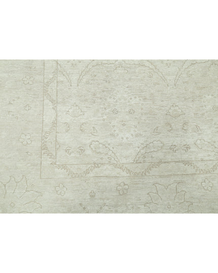 Serenity 7' 9" X 9' 9" Hand Knotted Wool Rug 7' 9" X 9' 9" (236 X 297) / Ivory / Wool