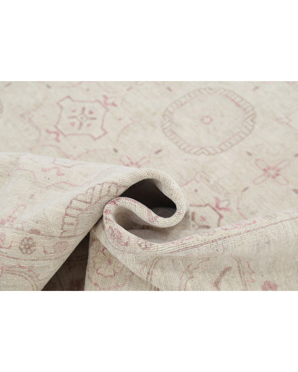 Serenity 5' 9" X 8' 11" Hand Knotted Wool Rug 5' 9" X 8' 11" (175 X 272) / Beige / Wool