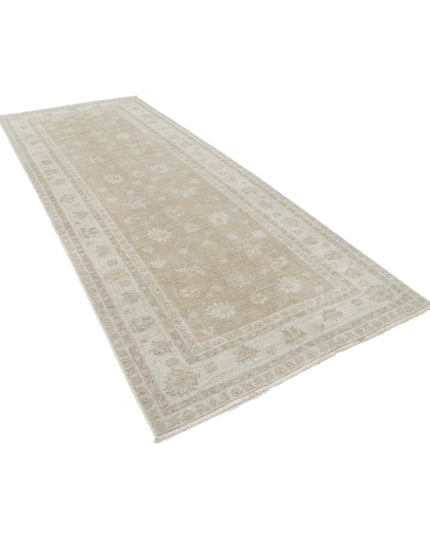 Serenity 4' 11" X 12' 2" Hand Knotted Wool Rug 4' 11" X 12' 2" (150 X 371) / Taupe / Wool