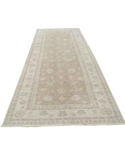 Serenity 4' 11" X 12' 2" Hand Knotted Wool Rug 4' 11" X 12' 2" (150 X 371) / Taupe / Wool