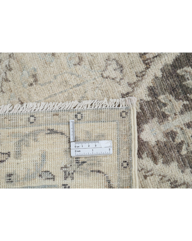 Serenity 2' 6" X 9' 5" Hand Knotted Wool Rug 2' 6" X 9' 5" (76 X 287) / Grey / Wool