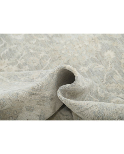 Serenity 9' 7" X 12' 10" Hand Knotted Wool Rug 9' 7" X 12' 10" (292 X 391) / Grey / Wool