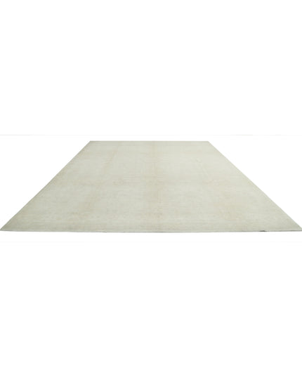 Serenity 11' 7" X 15' 3" Hand Knotted Wool Rug 11' 7" X 15' 3" (353 X 465) / Ivory / Wool