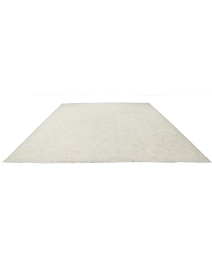 Serenity 12' 2" X 14' 10" Hand Knotted Wool Rug 12' 2" X 14' 10" (371 X 452) / Ivory / Wool