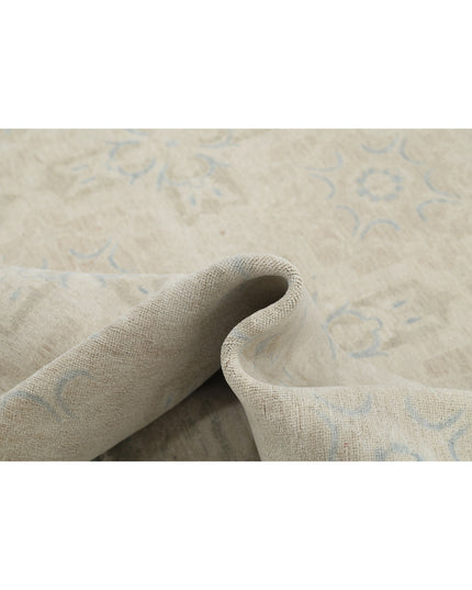 Serenity 12' 2" X 14' 10" Hand Knotted Wool Rug 12' 2" X 14' 10" (371 X 452) / Ivory / Wool