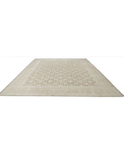 Serenity 7' 8" X 9' 10" Hand Knotted Wool Rug 7' 8" X 9' 10" (234 X 300) / Taupe / Wool