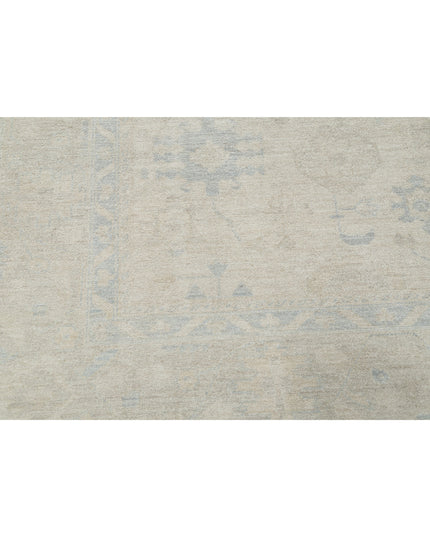 Serenity 8' 1" X 9' 6" Hand Knotted Wool Rug 8' 1" X 9' 6" (246 X 290) / Ivory / Wool