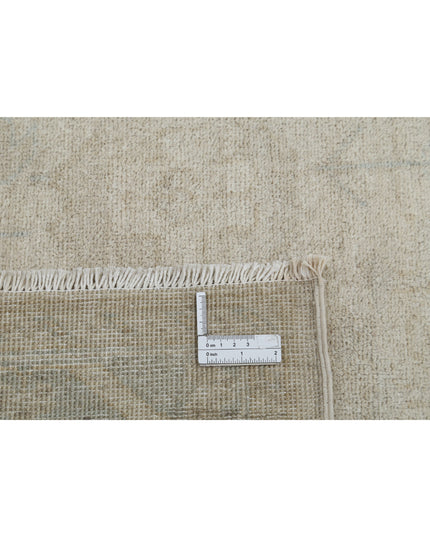 Serenity 8' 1" X 9' 6" Hand Knotted Wool Rug 8' 1" X 9' 6" (246 X 290) / Ivory / Wool