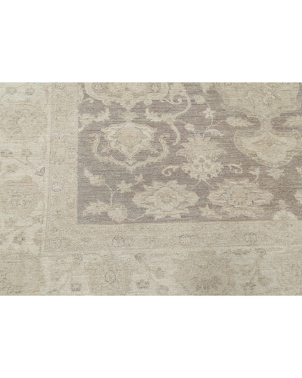 Serenity 7' 0" X 9' 4" Hand Knotted Wool Rug 7' 0" X 9' 4" (213 X 284) / Tan / Wool