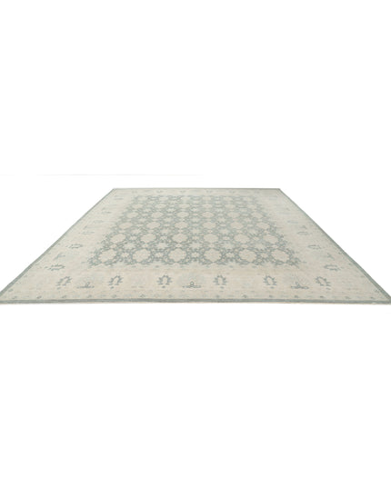 Serenity 12' 10" X 15' 7" Hand Knotted Wool Rug 12' 10" X 15' 7" (391 X 475) / Green / Wool