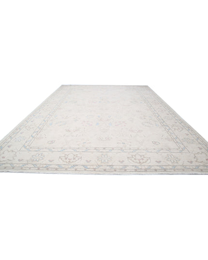 Serenity 12' 8" X 18' 5" Hand Knotted Wool Rug 12' 8" X 18' 5" (386 X 561) / Ivory / Wool