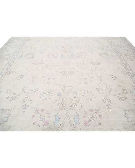 Serenity 12' 8" X 18' 5" Hand Knotted Wool Rug 12' 8" X 18' 5" (386 X 561) / Ivory / Wool
