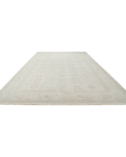 Serenity 11' 6" X 17' 10" Hand Knotted Wool Rug 11' 6" X 17' 10" (351 X 543) / Ivory / Wool