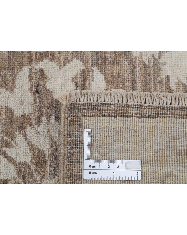 Serenity 6' 1" X 7' 10" Hand Knotted Wool Rug 6' 1" X 7' 10" (185 X 239) / Brown / Wool