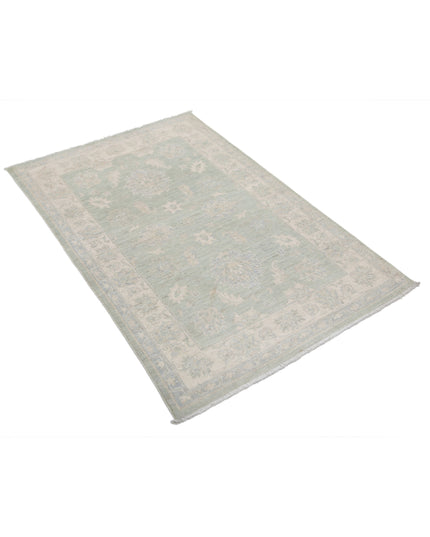 Serenity 3' 1" X 4' 7" Hand Knotted Wool Rug 3' 1" X 4' 7" (94 X 140) / Green / Wool