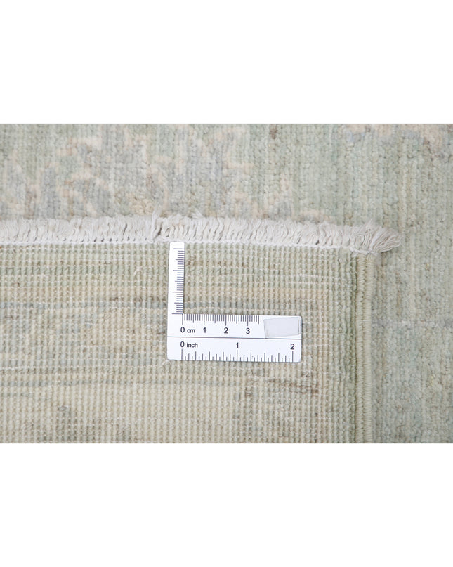 Serenity 3' 1" X 4' 7" Hand Knotted Wool Rug 3' 1" X 4' 7" (94 X 140) / Green / Wool