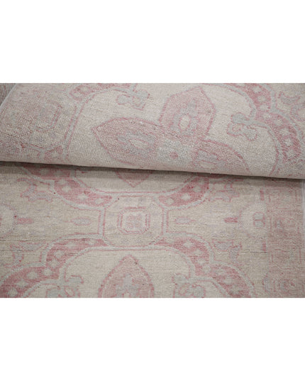 Serenity 2' 0" X 6' 3" Hand Knotted Wool Rug 2' 0" X 6' 3" (61 X 191) / Ivory / Wool