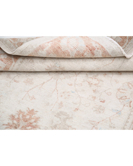 Serenity 3' 10" X 5' 9" Hand Knotted Wool Rug 3' 10" X 5' 9" (117 X 175) / Ivory / Wool