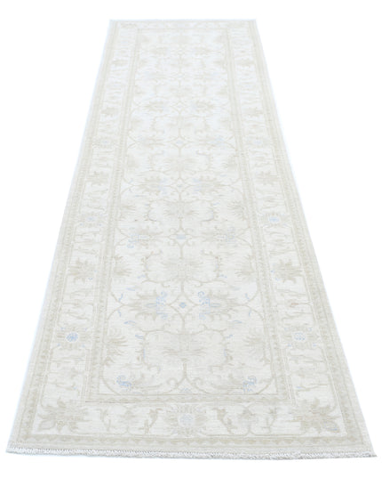 Serenity 2' 8" X 8' 6" Hand Knotted Wool Rug 2' 8" X 8' 6" (81 X 259) / Ivory / Wool