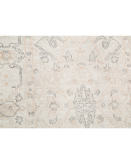 Serenity 2' 11" X 7' 11" Hand Knotted Wool Rug 2' 11" X 7' 11" (89 X 241) / Ivory / Wool