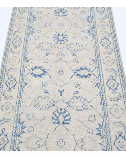 Serenity 2' 7" X 8' 4" Hand Knotted Wool Rug 2' 7" X 8' 4" (79 X 254) / Ivory / Wool