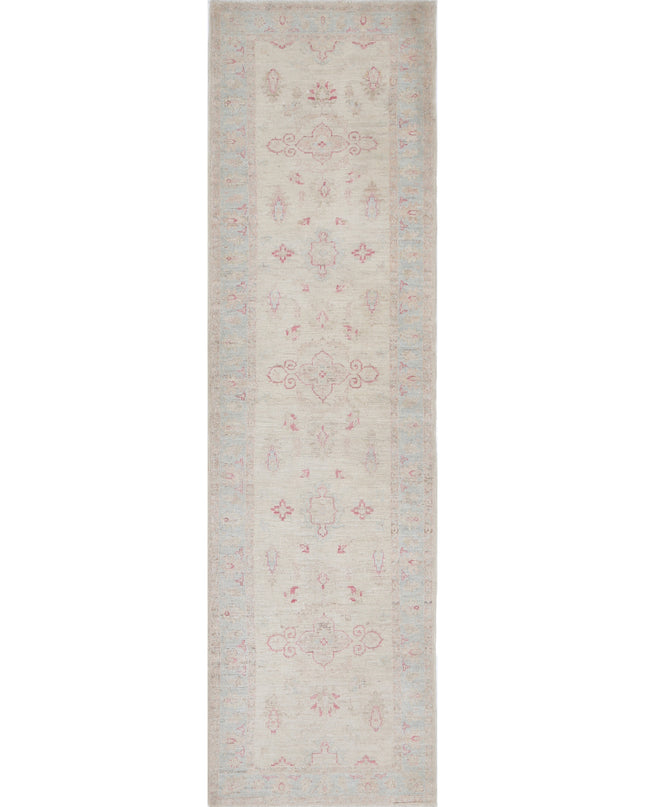 Serenity 2' 7" X 9' 6" Hand Knotted Wool Rug 2' 7" X 9' 6" (79 X 290) / Ivory / Wool