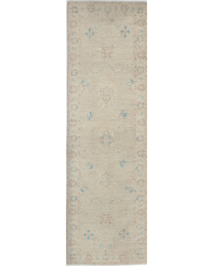 Serenity 2' 6" X 8' 5" Hand Knotted Wool Rug 2' 6" X 8' 5" (76 X 257) / Ivory / Wool