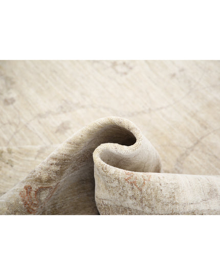 Serenity 8' 1" X 10' 0" Hand Knotted Wool Rug 8' 1" X 10' 0" (246 X 305) / Ivory / Wool