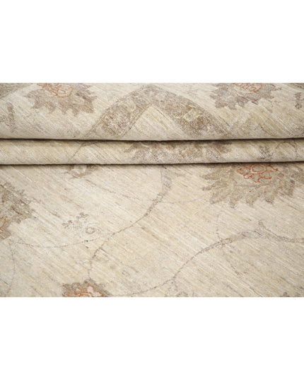 Serenity 8' 1" X 10' 0" Hand Knotted Wool Rug 8' 1" X 10' 0" (246 X 305) / Ivory / Wool