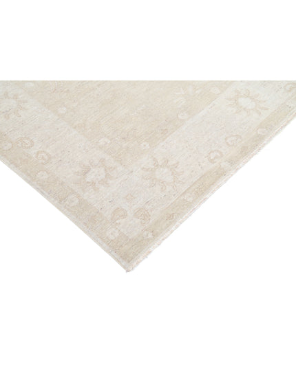 Serenity 8' 0" X 9' 10" Hand Knotted Wool Rug 8' 0" X 9' 10" (244 X 300) / Beige / Wool