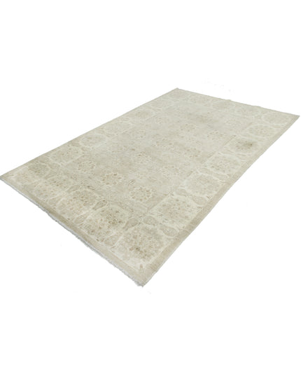 Serenity 5' 4" X 8' 5" Hand Knotted Wool Rug 5' 4" X 8' 5" (162 X 257) / Taupe / Wool