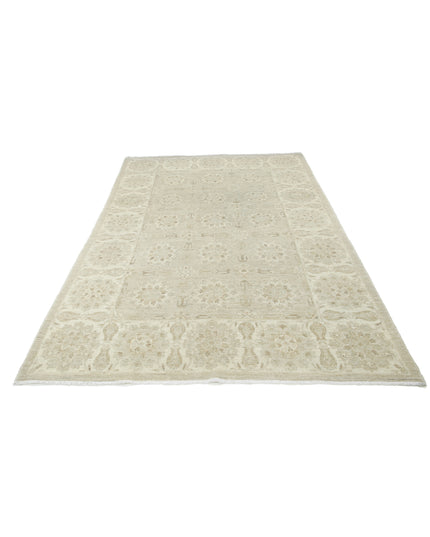 Serenity 5' 4" X 8' 5" Hand Knotted Wool Rug 5' 4" X 8' 5" (162 X 257) / Taupe / Wool