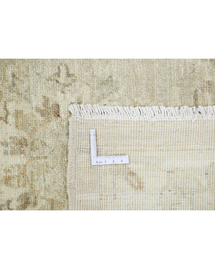 Serenity 5' 4" X 8' 5" Hand Knotted Wool Rug 5' 4" X 8' 5" (162 X 257) / Taupe / Wool