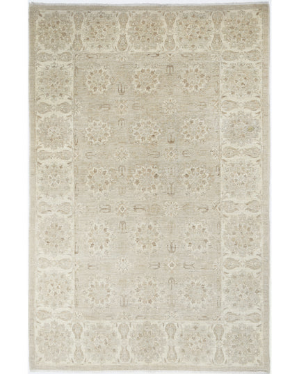Serenity 5' 4" X 8' 5" Hand Knotted Wool Rug 5' 4" X 8' 5" (162 X 257) / Taupe / Wool