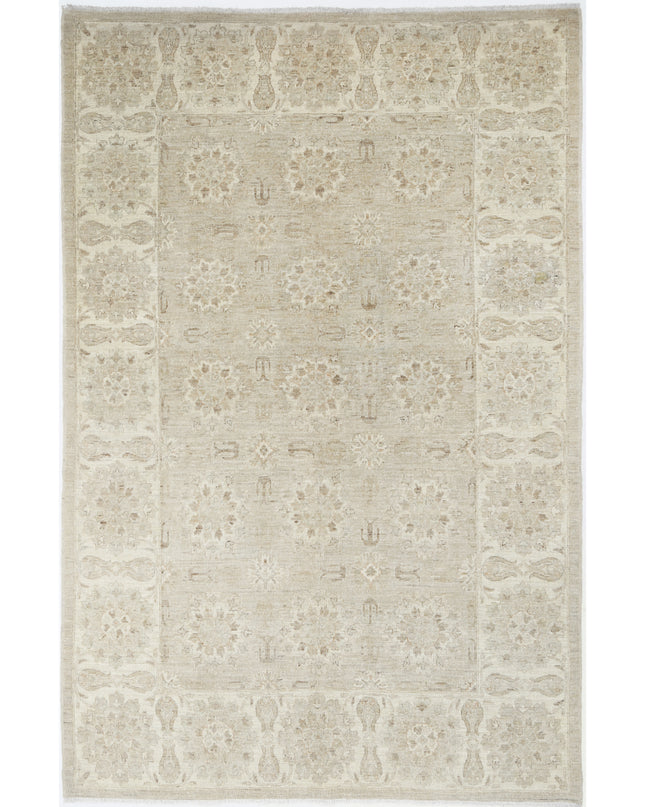 Serenity 5' 4" X 8' 5" Hand Knotted Wool Rug 5' 4" X 8' 5" (162 X 257) / Taupe / Wool