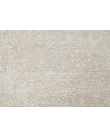 Serenity 8' 4" X 9' 11" Hand Knotted Wool Rug 8' 4" X 9' 11" (254 X 302) / Green / Wool