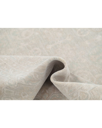 Serenity 8' 4" X 9' 11" Hand Knotted Wool Rug 8' 4" X 9' 11" (254 X 302) / Green / Wool